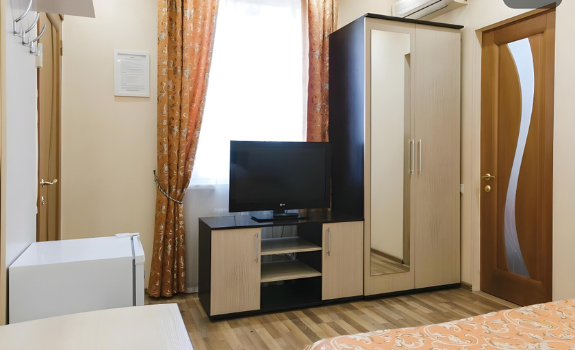 Others 5, Malibu, Sochi gorsovet