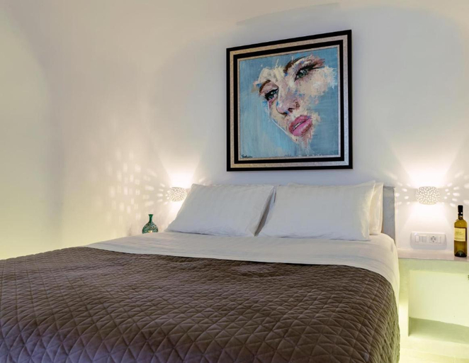 Bedroom 3, Argy's Luxury Caves, South Aegean