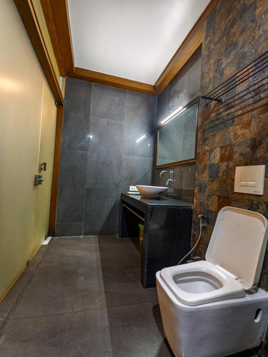 Bathroom 4, Hotel K Tree Kolhapur , Kolhapur