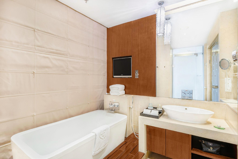 Bathroom 4, Huangshan golf hotel, Huangshan