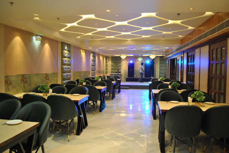 Banquet hall, A R Plaza , Chandigarh
