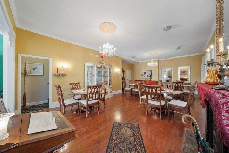 Food & Drinks 4, 50 Lincoln Short North Bed & Breakfast, Franklin