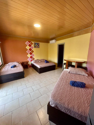 Bedroom 3, Hotel Ticozuma, Puntarenas