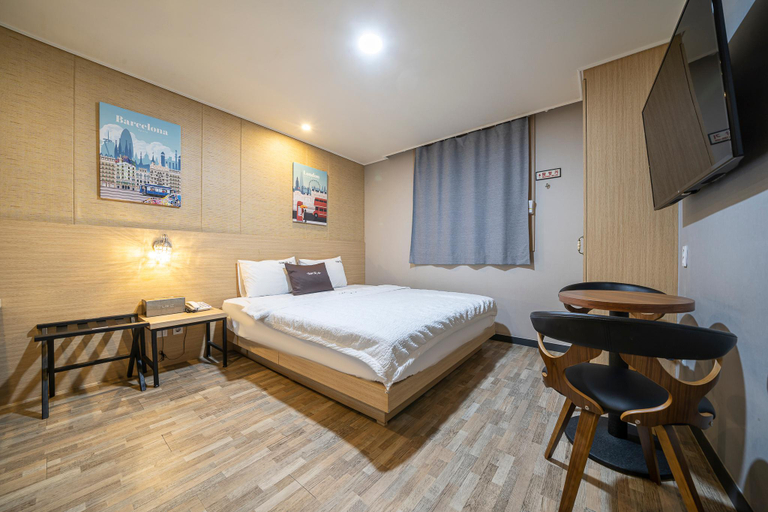 Bedroom 2, Ace Hotel, Tongyeong