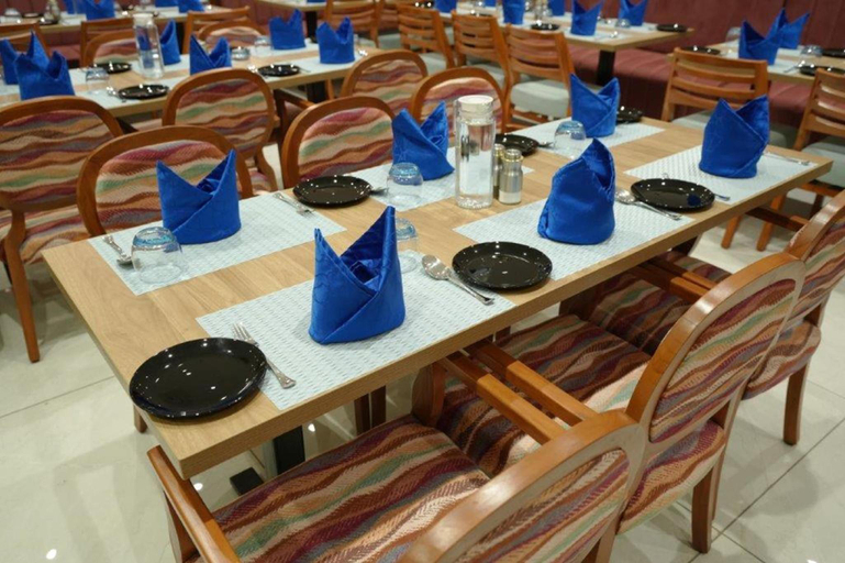Food & Drinks, The Blues Hotel, Ahmadabad