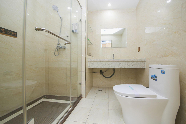 Bathroom, Dongfang Business Hotel, Shuozhou