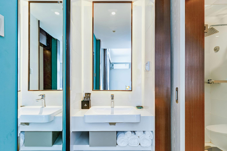 Bathroom 3, Hanting Hotel Hailar Railway Station Central Street, Hulunbuir