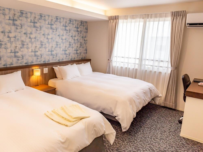 Bedroom 2, Paprika Hotel, Kisarazu
