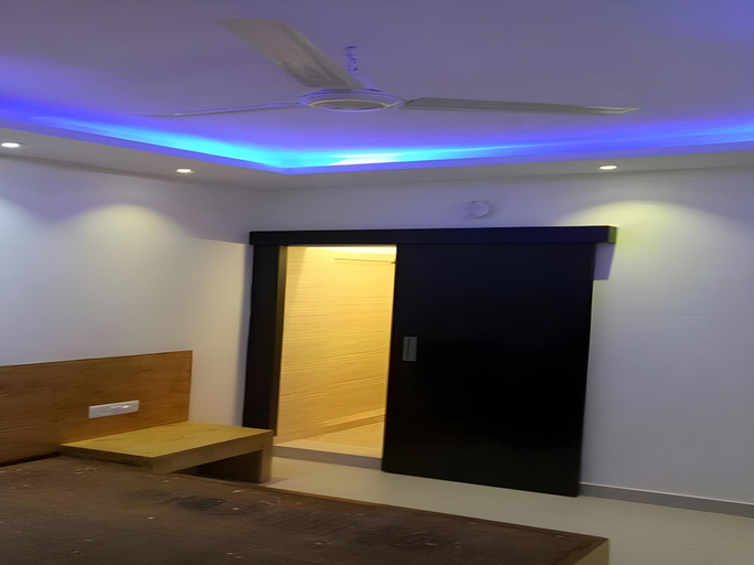 Others 3, Hotel Marc Blu, Garhwal