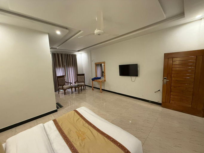 Bedroom 2, Royal Elite Hotel, Malakand