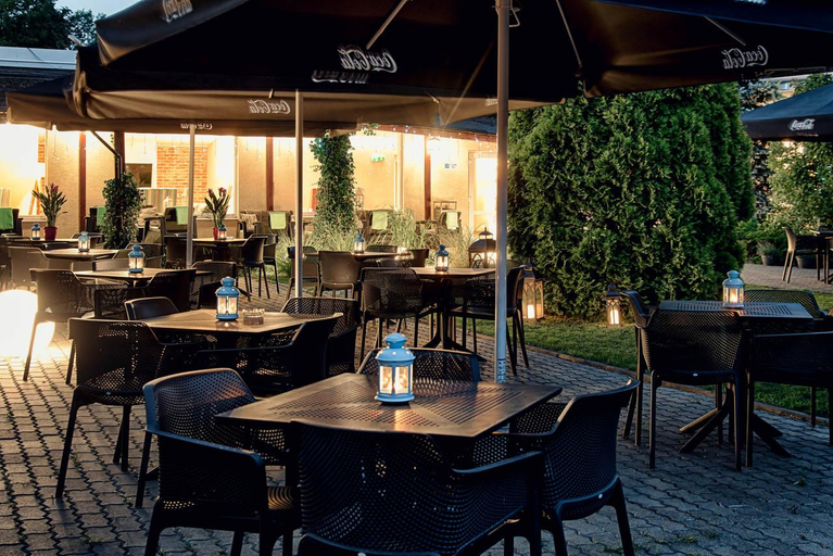 Food & Drinks 5, Falenty Biznes i Wypoczynek, Warsaw