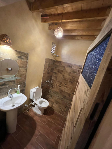 Others 4, Tunis Tone Ecolodge & Campsite, Yusuf as-Sidiq
