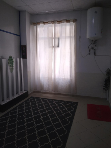 Others 2, Melaya Budget Hostel, Faro