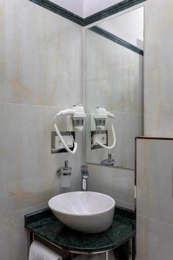 Bathroom 4, Sirin Han Hotel Old City, Fatih