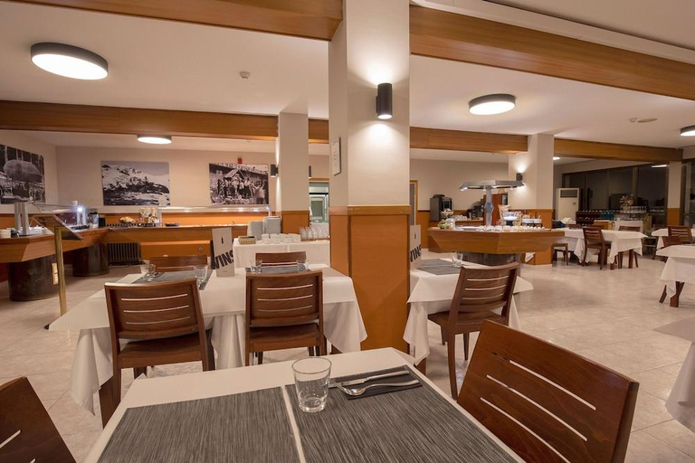 Food & Drinks 5, Hotel Encamp
