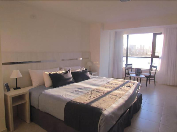 Bedroom 2, ホテル プエルト アマーラス(Puerto Amarras Hotel & Suites), La Capital