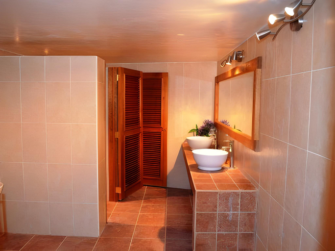 Bathroom 4, Hotel Agua Escondida, Taxco de Alarcón