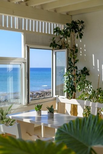 4, Vista Mare, Crete