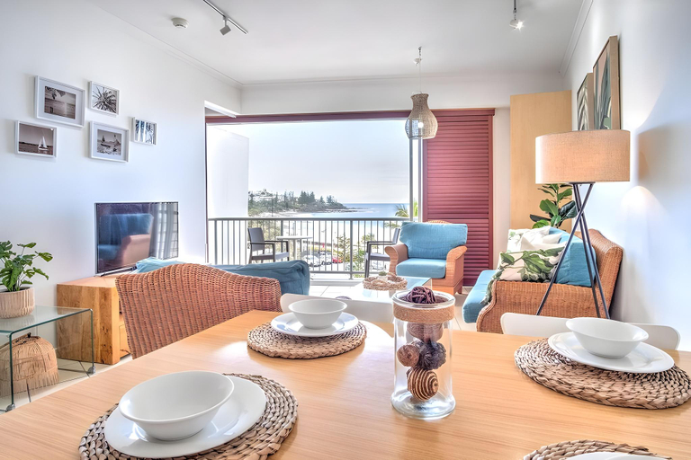 Others 3, Top Floor Unit With Private Rooftop Terrace, Caloundra - Caloundra S.