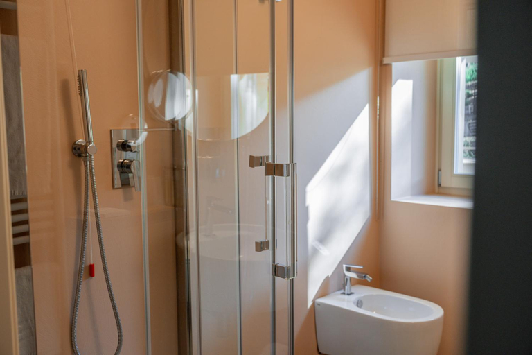 Bathroom 4, Tenuta Colle Serrano, Ascoli Piceno