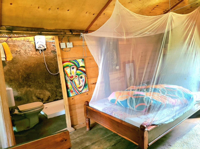 Bedroom 1, Aroma Home - Eco-Cabins on a Coffee Farm, Arusha Urban