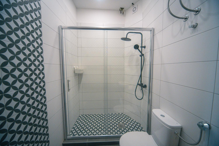 Bathroom 3, City Center Apartments, Novi Sad