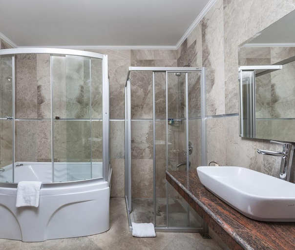 Bathroom 4, MARINA BOUTIQUE HOTEL, Fethiye