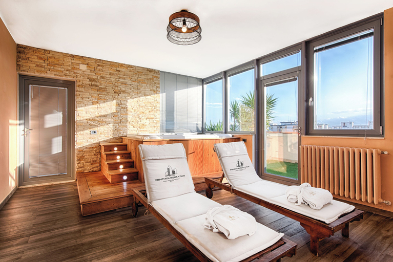 Bedroom 2, PENTHOUSE STATION LUXURY APTS LE DIMORE, Brindisi
