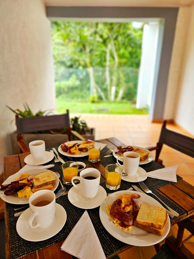 Food & Drinks 5, chez yannick Hospedaje Los Amigos, Salento