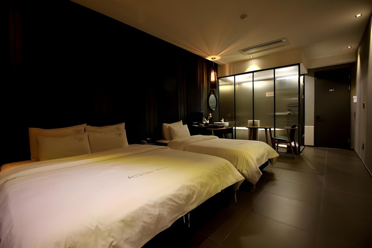 Bedroom 3, Changwon Masan Hotel Almond, Masan