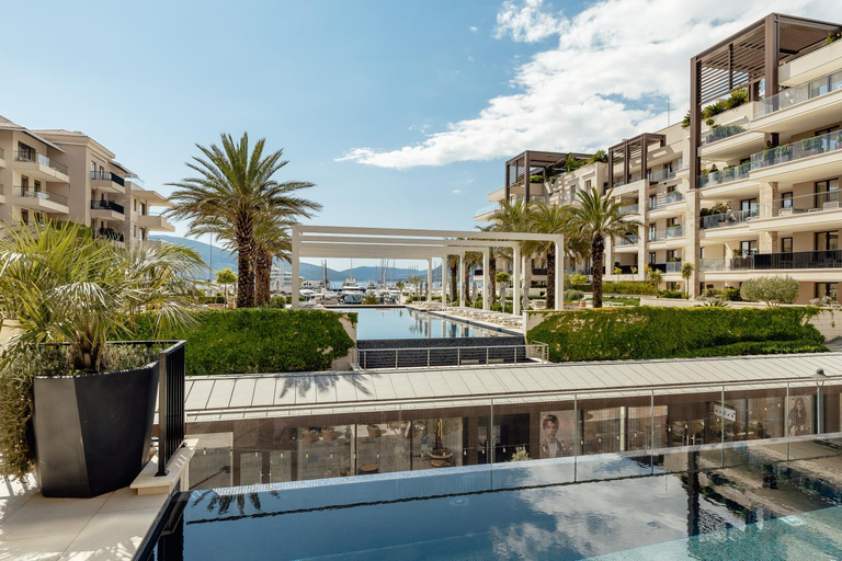 Sport & Beauty 2, Porto Montenegro One Bedroom Appartmant