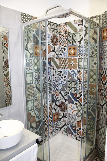 Bathroom 4, B&B Allerìa, Napoli