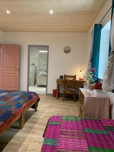 Bedroom 2, Chambres d'Htes Sanskriti, Haute-Savoie