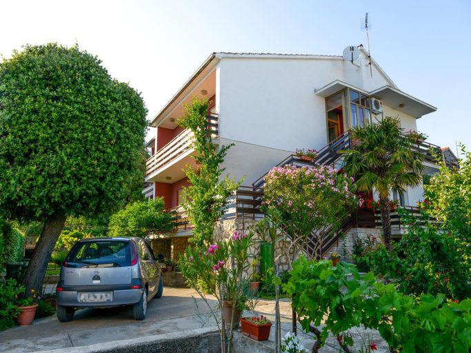 Exterior view, Apartments Ivo, Zadar