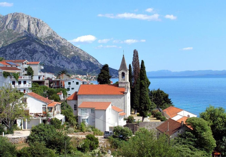 Others 2, Apartment Jure, Gradac