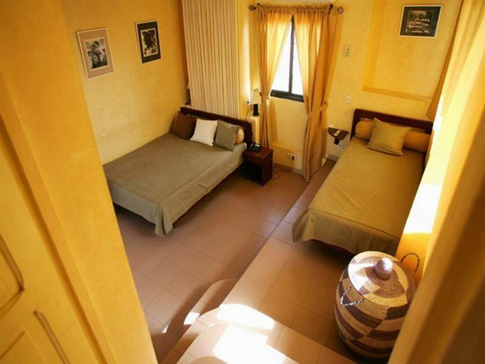 Bedroom 3, Hotel de La Poste, Saint-Louis