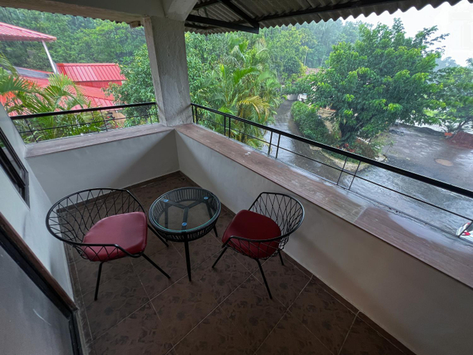 Others 3, Yash Resort, Ahmadnagar