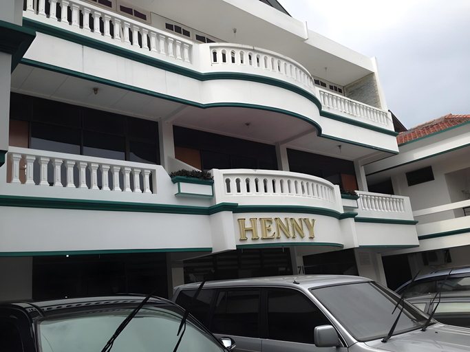 Others 4, Henny Executive Homestay, Surabaya