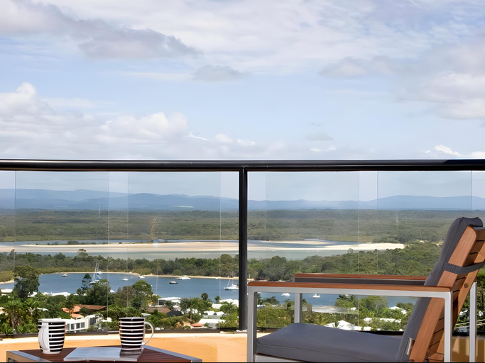 Others 5, Penthouse with Incredible Views & Pool, Noosa - Noosa-Noosaville