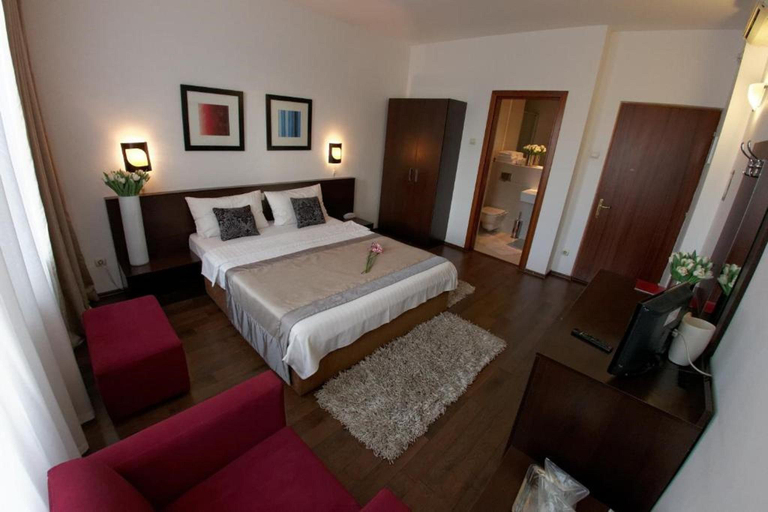 Bedroom 2, Unique Hotel Bucharest, Municipiul Bucuresti