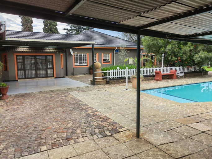 Others 5, Sibahlenomhlambi Guesthouse, Ekurhuleni