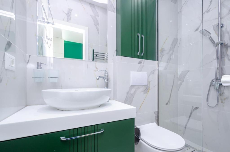 Bathroom, Latorre Hotel, Yerevan