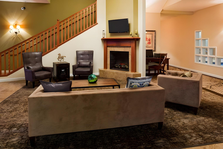 Public Area 4, Grandstay Apple Valley, Dakota