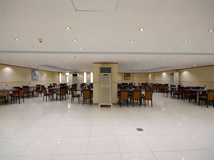 Food & Drinks 4, Al Massa Bader hotel, Makkah
