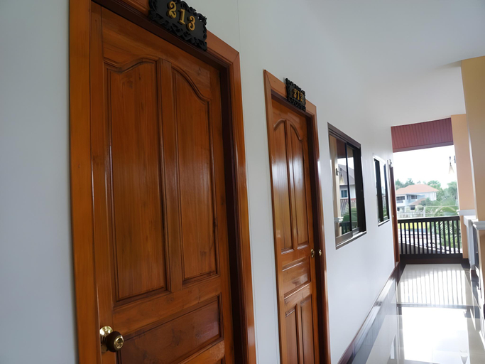 Others 5, N-Joy Place, Muang Surin