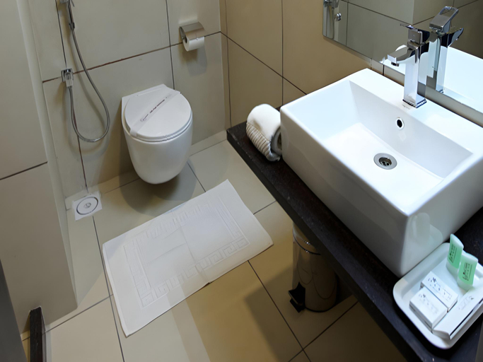 Bathroom 3, Hotel The Grand Daksh Somnath, Gir Somnath