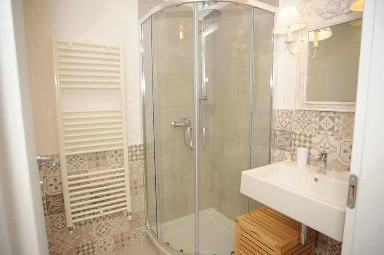 Bathroom 5, InCentro b&b, Lecce