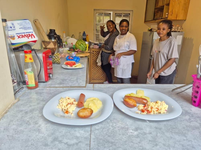 Food & Drinks 5, Seven Seven B&B, Arusha