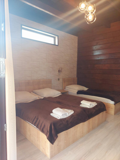 Bedroom 2, Come & Rest, Kazbegi