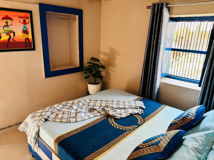Bedroom 2, La Riviere Waterfront A Traditional Stay, Chamoli